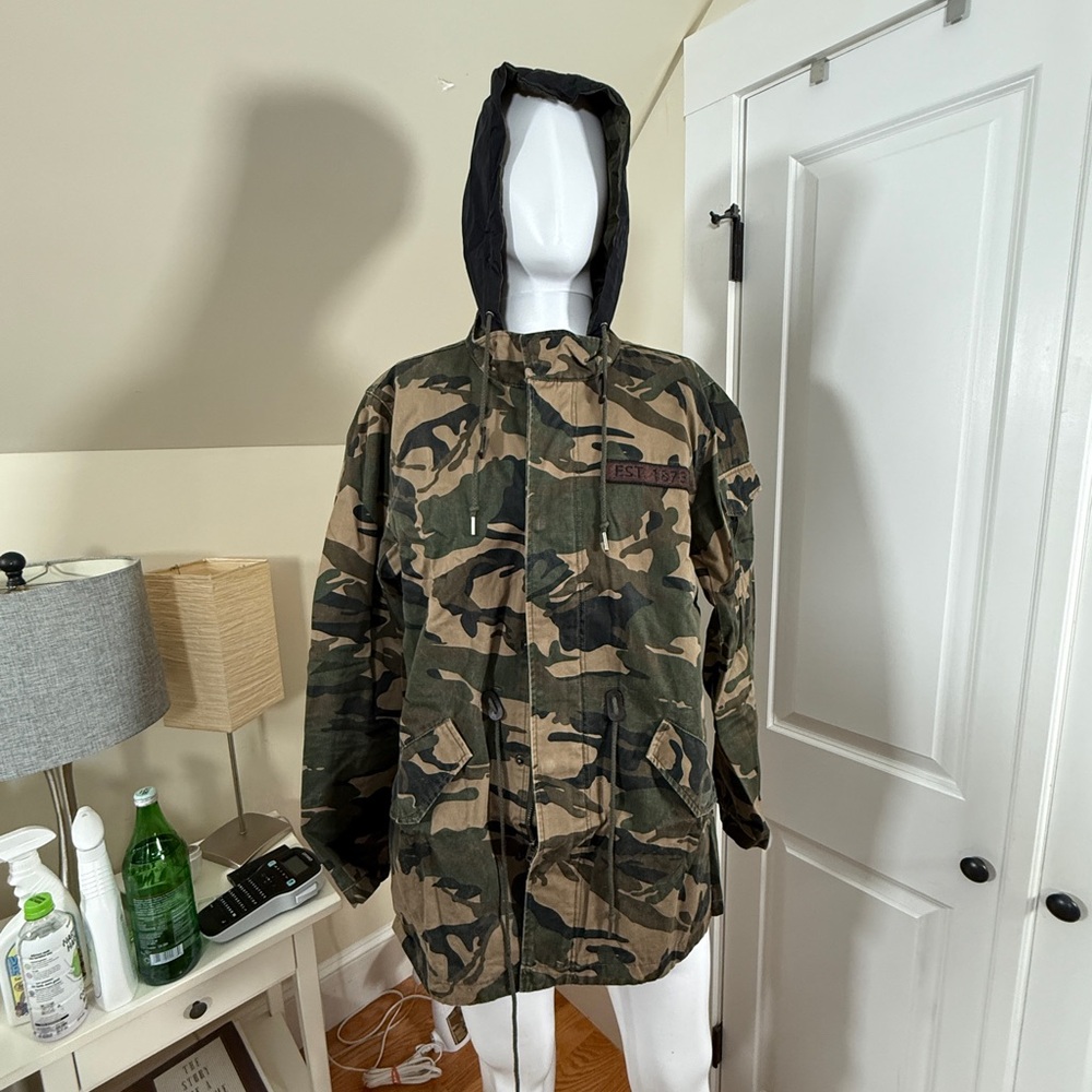 Levi’s Camouflage Utility Jacket Hooded Military Field Coat Mens Medium